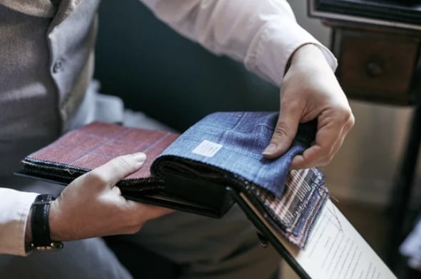 Yarn Expert at Machine